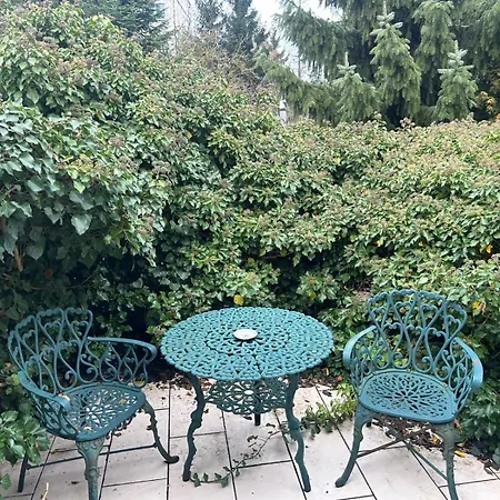 Lux Chodziez, Zwyciestwa 13 Lägenhet
